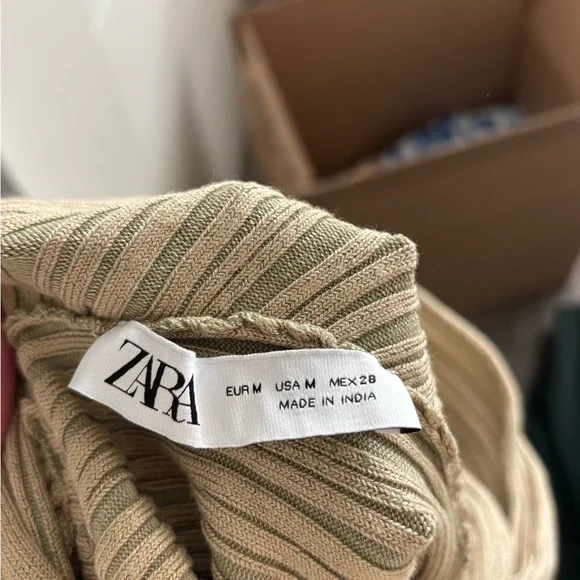 Zara Ribbed Beige Top - Picture 2 of 2